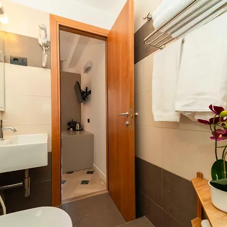 Πανσιόν To 1 Piano 3*