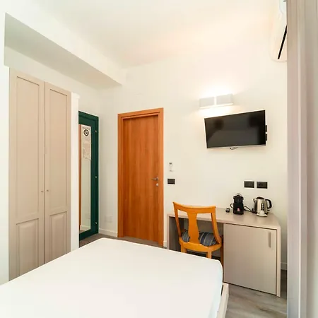 To 1 Piano Guest house 3*