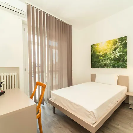 To 1 Piano Guest house